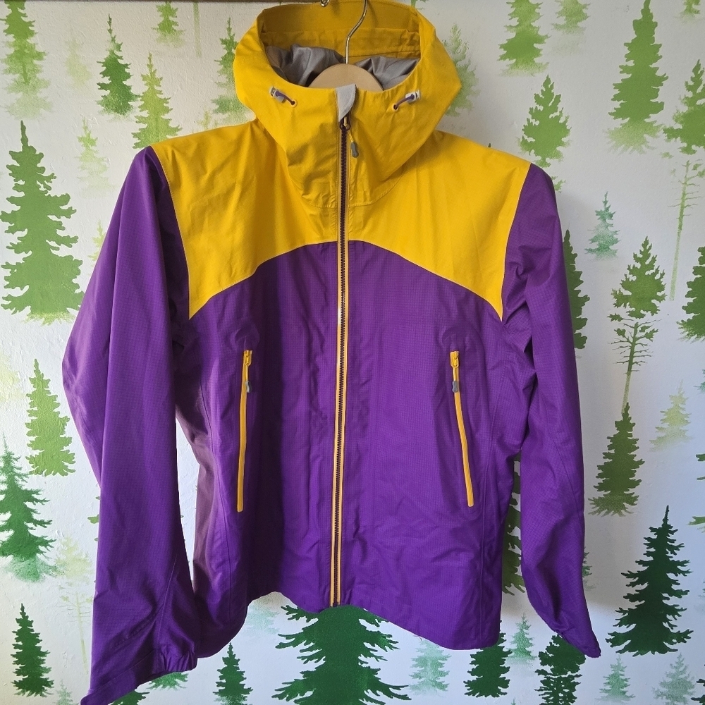 Mountain Equipment Co-op Lightweight Jacket